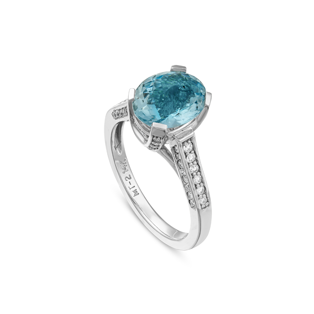 14K WHITE GOLD DIAMOND AND AQUAMARINE RING