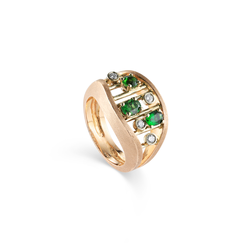 14K PINK GOLD RING WITH GREEN GARNETS AND DIAMONDS
