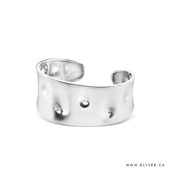 DIMPLED  STERLING SILVER CUFF BRACELET. WWW.ELYSEE.CA Montreal  bracelets